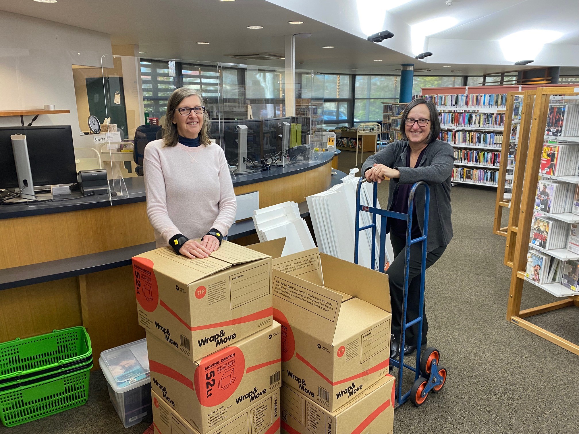 IMAGE - Catherine Oag and Andrea Ryan - Stanthorpe Art Gallery and Library expansion - 16 August 2022