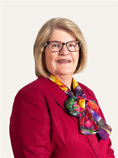 Deputy Mayor Sheryl Windle